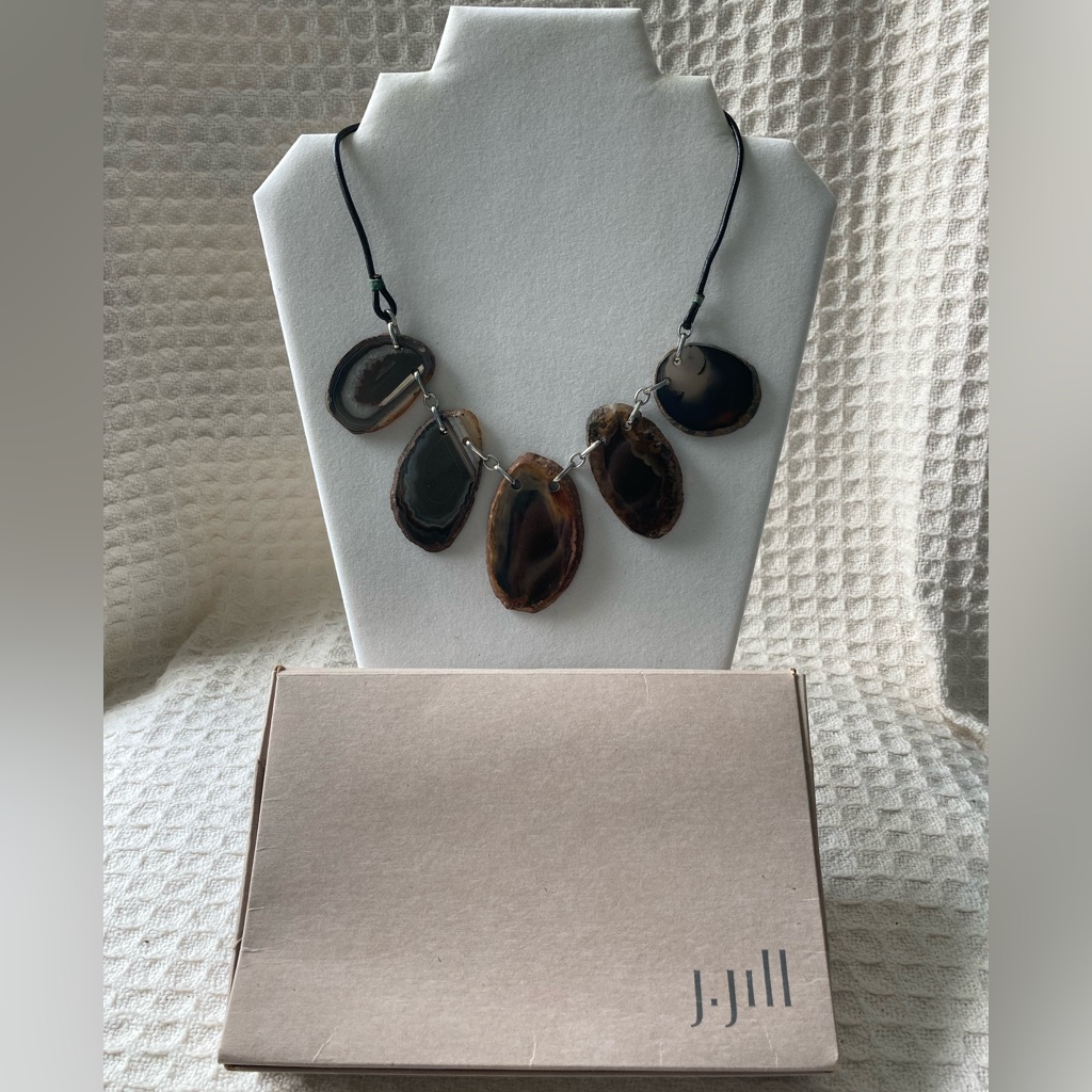 J Jill 5 Slice Agate Necklace On Cord 16 With 5 Extender 50$